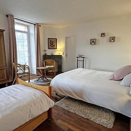 Bed and Breakfast Chez Doussaud Bessines-sur-Gartempe Exterior foto