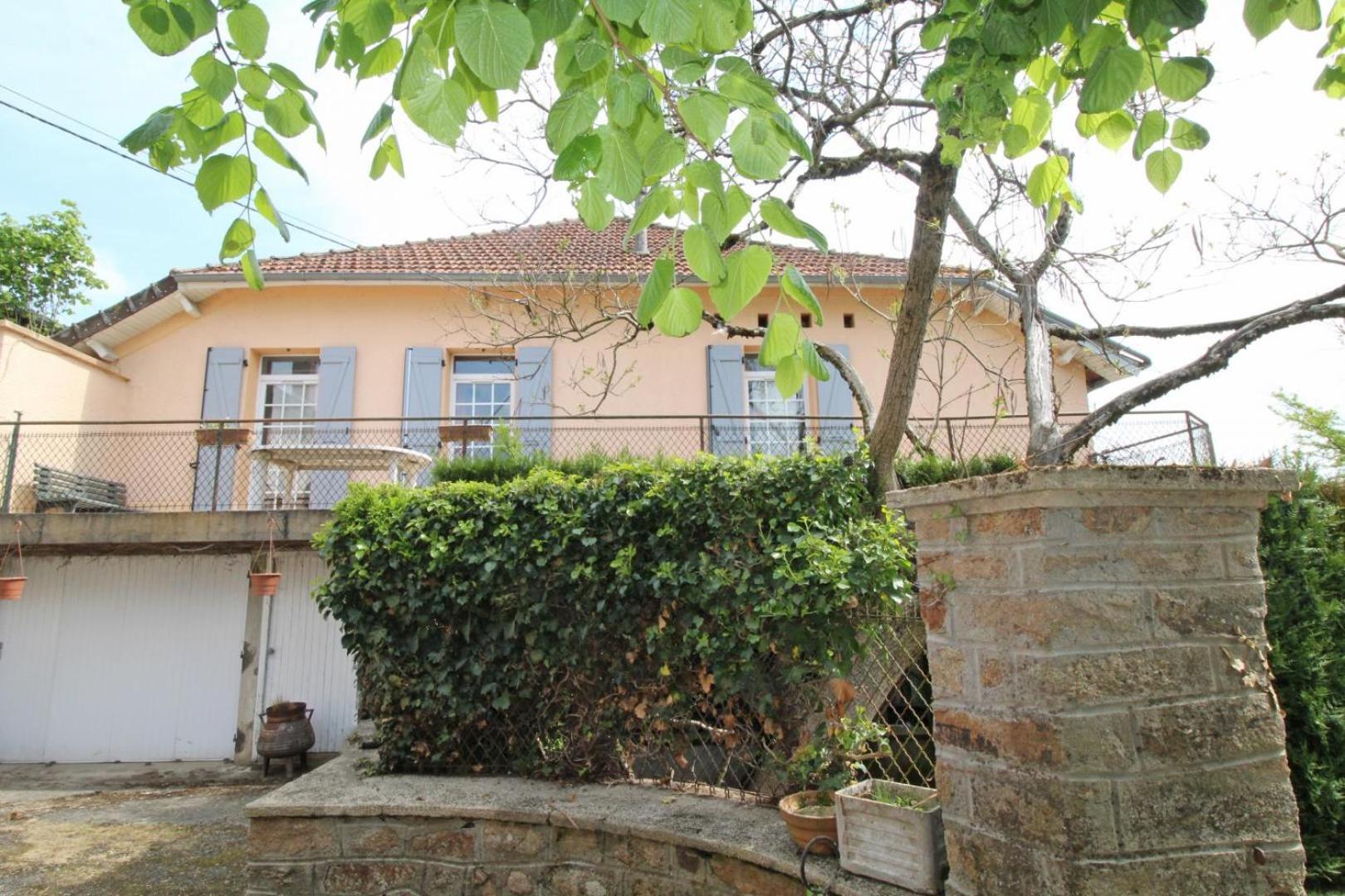 Bed and Breakfast Chez Doussaud Bessines-sur-Gartempe Exterior foto