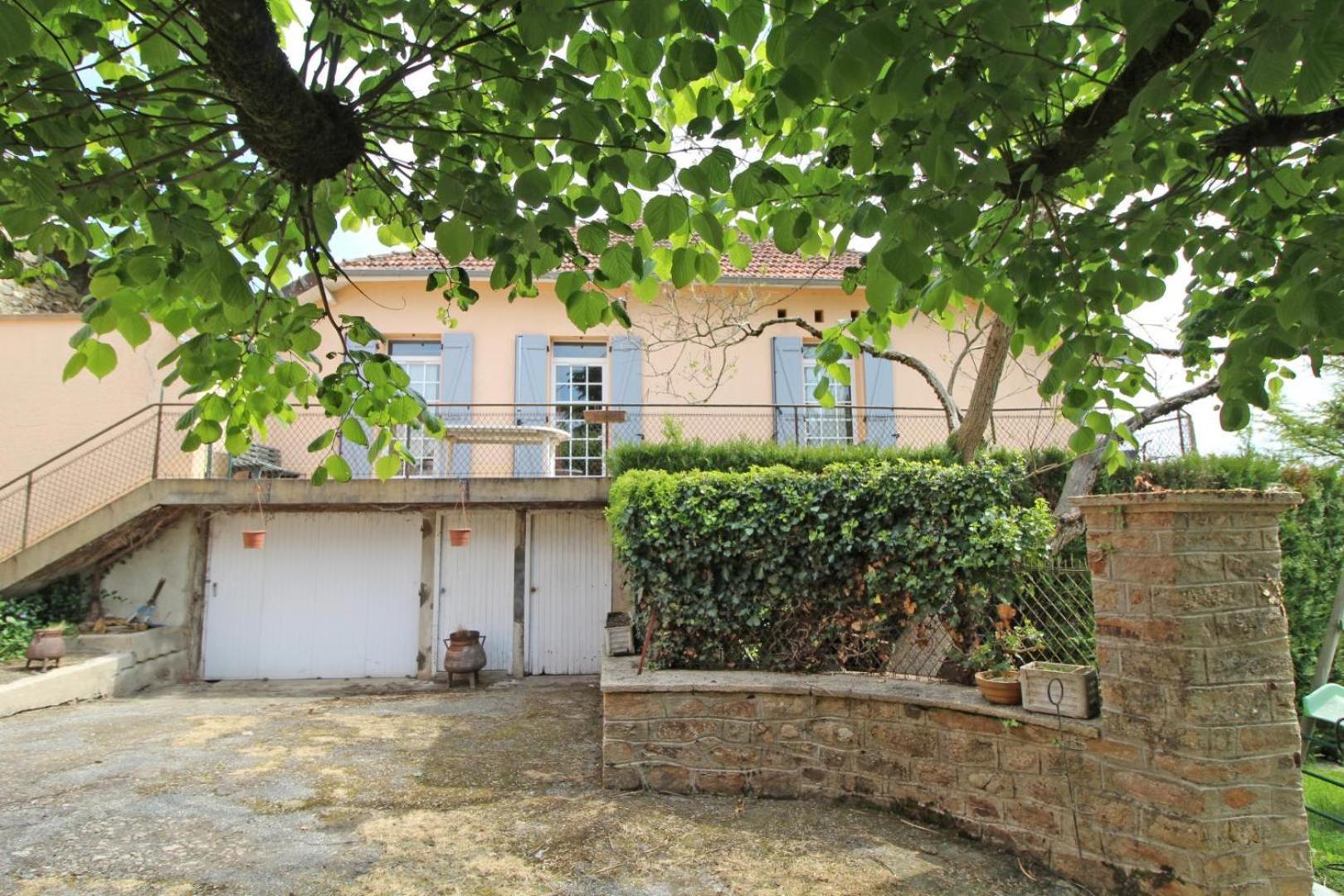 Bed and Breakfast Chez Doussaud Bessines-sur-Gartempe Exterior foto